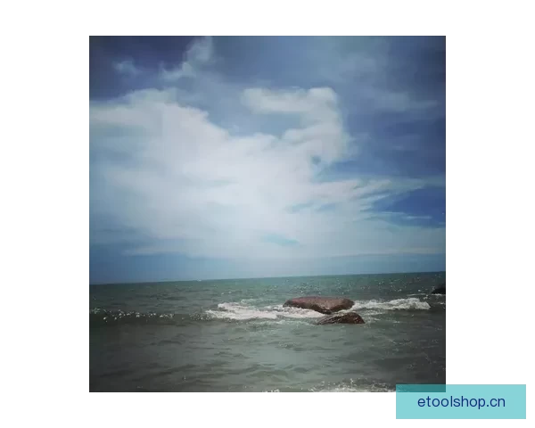 三亚天涯海角网红村：不止“网红”，更是生活新篇章